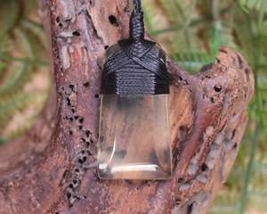 Gemstone Necklace: Lemon Quartz XSmall Toki Pendant (AT929)