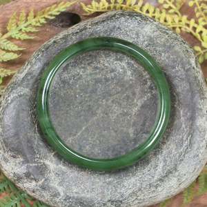 NZ Greenstone Bangle 58mm (BT561) Hapopo Pounamu