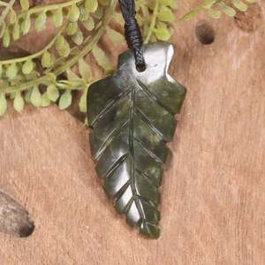 Necklaces: NZ Greenstone Small Fern Pendant (BX203) Rimu Pounamu