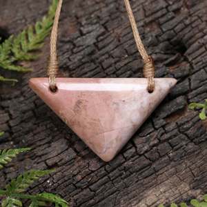 Other Jewellery Designs: NZ Rhodonite Small Kōuma Breastplate Pendant (BT789)