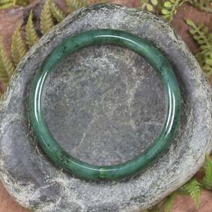 Bracelets: NZ Greenstone Bangle 63mm (BT590) Hapopo Pounamu