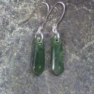 NZ Greenstone XSmall Roimata Earrings (CB014) Kawakawa Pounamu