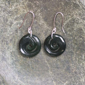 NZ Greenstone Koru Earrings (BX301) Kawakawa Pounamu