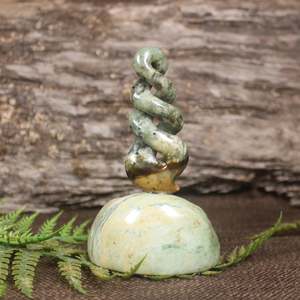 NZ Greenstone Twist Sculpture (CB543) Flower Jade Pounamu