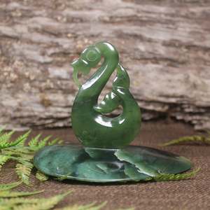 NZ Greenstone Manaia Sculpture (BT984) Hapopo Pounamu