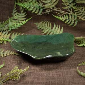 NZ Greenstone Bowl (BT974) Rimu Pounamu