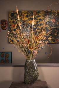 NZ Serpentine Vase (CB248)