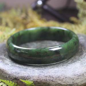 NZ Greenstone Bangle 63mm (BT553) Kawakawa Pounamu