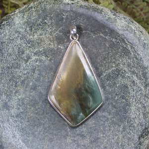 NZ Greenstone Sterling Silver Large Pendant (BM583) Inanga Pounamu