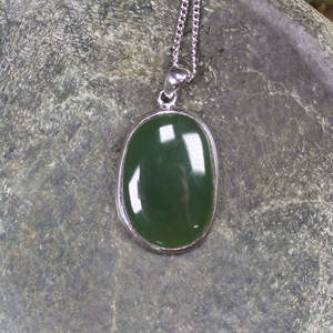 NZ Greenstone Medium Sterling Silver Pendant (CB034) Kawakawa Pounamu