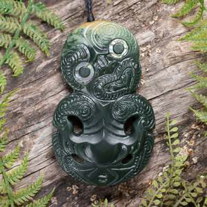 NZ Greenstone XLarge Hei Tiki Pendant (CB528) Flower Jade Pounamu