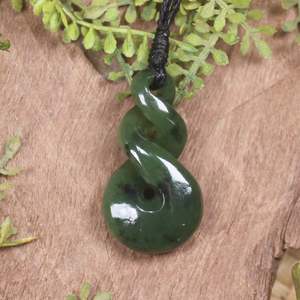 NZ Greenstone Small Twist Pendant (BT320) Hapopo Pounamu