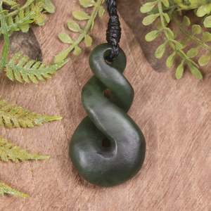 NZ Greenstone Small Twist Pendant (BT483) Kawakawa Pounamu