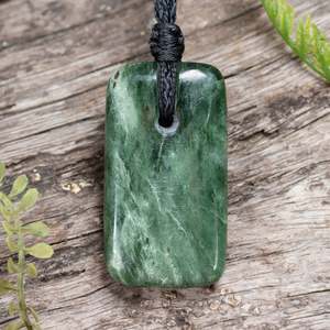 NZ Greenstone Small Freeform Toki Pendant (CB243) Kawakawa Pounamu