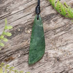 NZ Greenstone XSmall Freeform Pendant (CB145) Hapopo Pounamu