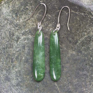 NZ Greenstone Small Roimata Earrings (CB906) Kawakawa Pounamu