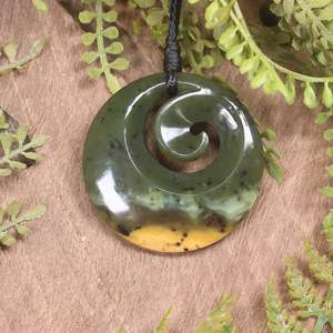 NZ Greenstone Medium Koru Pendant (CB827) Flower Jade Pounamu