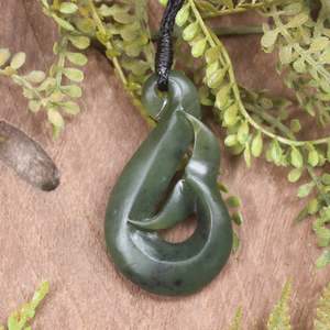 NZ Greenstone Medium Whale Tail Pendant (CA881) Hapopo Pounamu