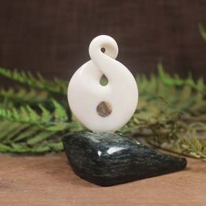 Bone Small Twist Sculpture (CB976)