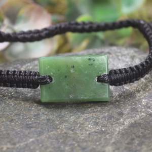 NZ Greenstone Adjustable Cord Bracelet (BT207) Hapopo Pounamu