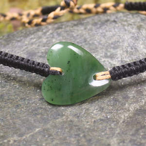 NZ Greenstone Adjustable Cord Heart Bracelet (BT073) Hapopo Pounamu