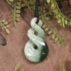 NZ Greenstone Small Twist Pendant (CA014) Kawakawa Pounamu
