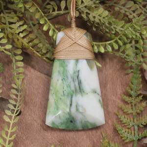 NZ Diopside Medium Toki Pendant (CC101)