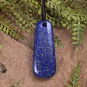 Gemstone Necklace: Lapis Lazuli Small Roimata Pendant (CB108)