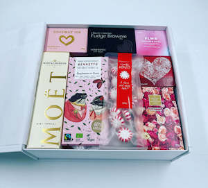 Valentines Day Collection 2025: Celebrate Her