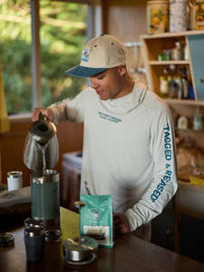 Mens Accessories: J.A.F Tagged and Released Cap | Off White/Navy