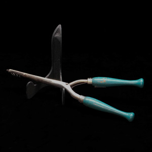 Hair Curling Iron - Heritage Trading Company