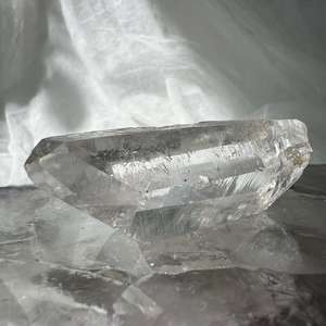 Products: Lemurian quartz point - The Hidden Gem