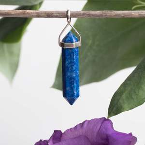 Products: Lapis lazuli pendant - The Hidden Gem