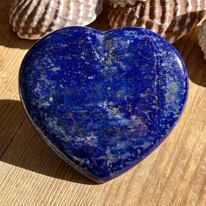 Products: Lapis lazuli heart - The Hidden Gem