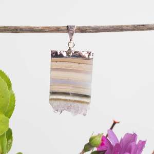 Amethyst agate pendant - The Hidden Gem