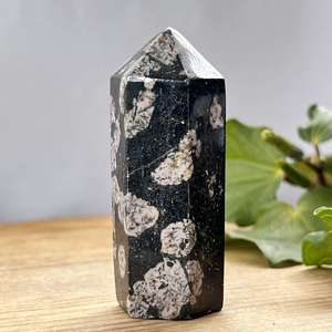 Products: Luxullianite tower - The Hidden Gem