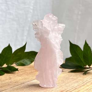 Rose quartz angel - The Hidden Gem