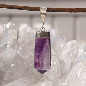 Fluorite pendant - The Hidden Gem