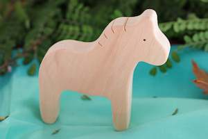 Farm Animals: Wooden Horse