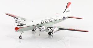 Hobby Master 1/200 Douglas C54Q Smaster '73