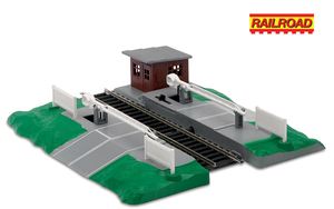 Model Trains: Hornby RailRoad Level Crossing