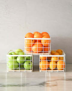 Baskets: Basket with Wooden Tray Set