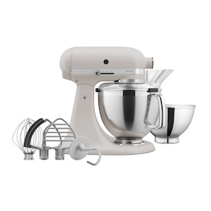 KitchenAid Artisan Tilt-Head Stand Mixer KSM195 Milkshake