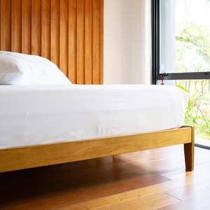Fitted Sheets: The Hotel Sheet