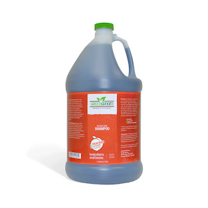 Green Groom: Green Groom Black Dog Shampoo - 1 Gallon