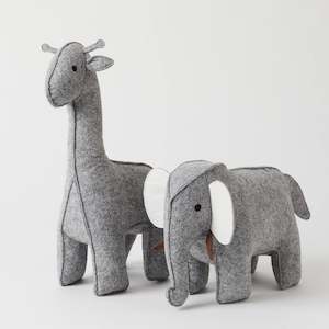 Babies: GEORGE & MILLIE BOOKENDS SET OF 2