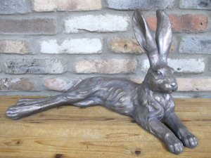 Ornaments: Laying Rabbit