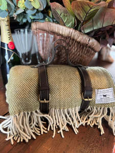 Picnic Blanket with Leather Straps