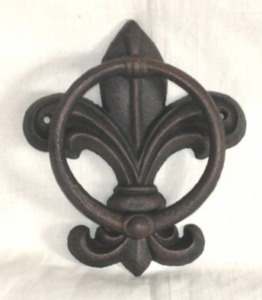 Shelves: Fluer De Lis  Door Knocker