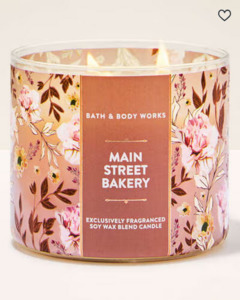 Three Wick Candle: Bath & Body Works Main Street Bakery 3-Wick Candle